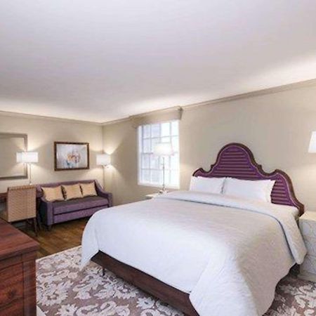 The Bolling Wilson Hotel Уайтевилл Экстерьер фото